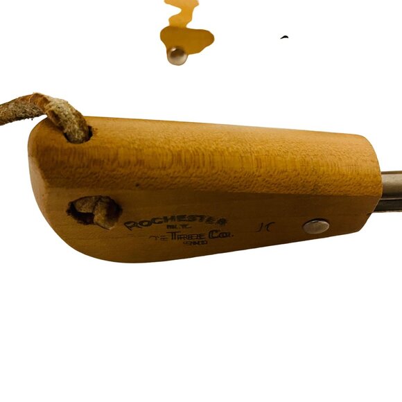 Vintage De Tree Co Rochester JC Adjustable Wood Shoe Tree Stretcher Childrens - Picture 5 of 5